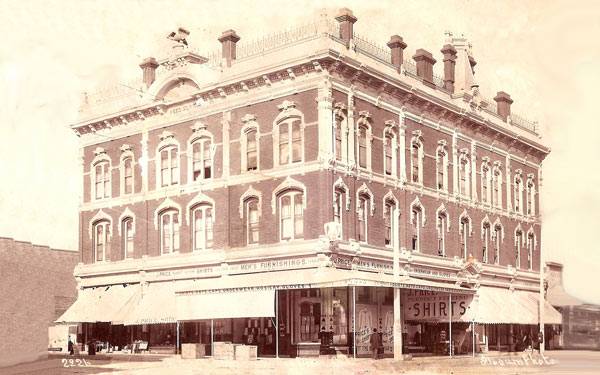 1890-St-Josephs-Dispensary(orig-Scripps-Mercy-hospitalbldg-downtown)-600×375