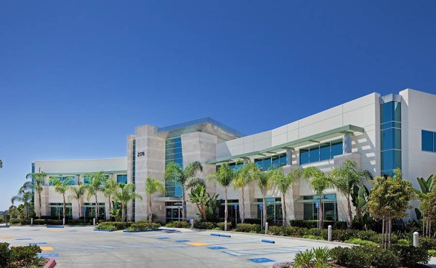 The exterior of Scripps Coastal Medical Center Carlsbad, a primary care clinic located on Salk Avenue just minutes from I-5 and Palomar Airport Road.