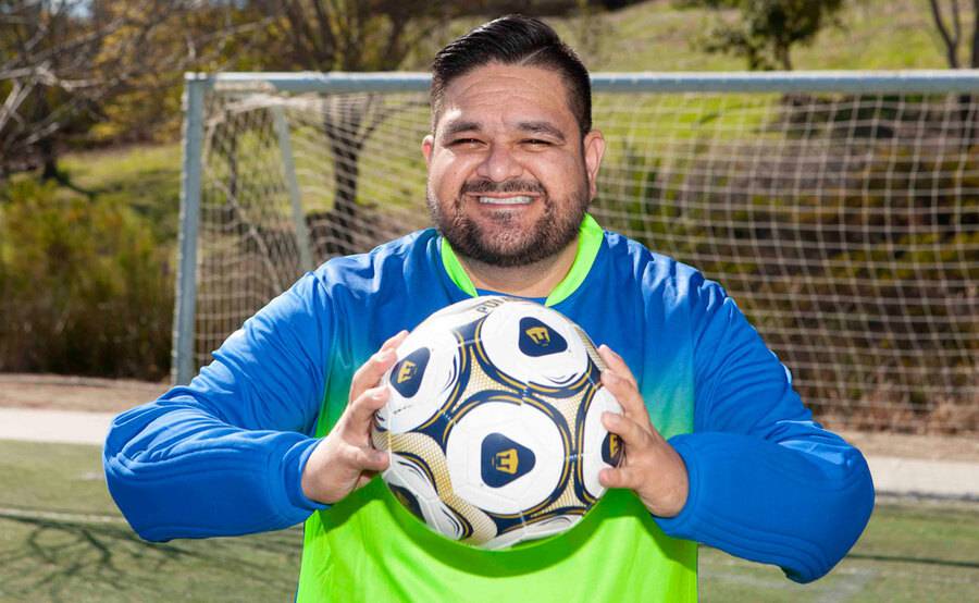 Juan Ramos transplant patient is thriving years after having this transplant care at Scripps.