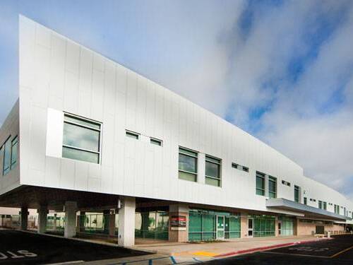 Scripps Memorial Hospital Encinitas opens a new critical care building featuring an expanded emergency room.
