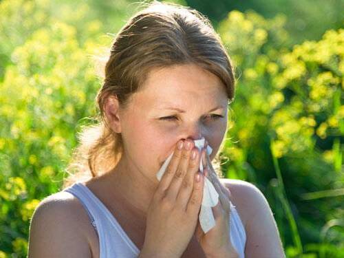 A physician from Scripps Health in San Diego talks about caring for your seasonal allergies. 