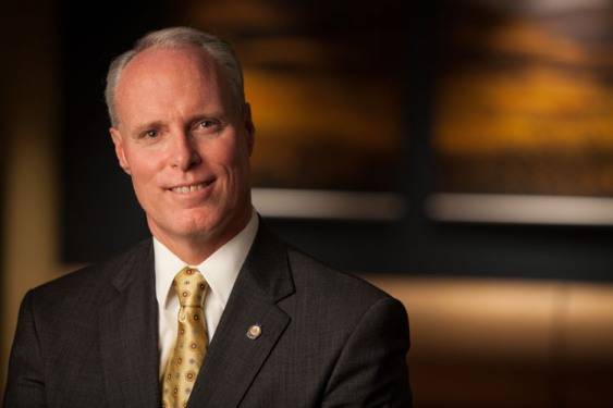 “The Front-Line Leader” book by Chris Van Gorder, CEO of Scripps Health in San Diego, California, is now available. Notable book reviews were received on Chris’ philosophy of putting people first, his management tips, and how he successfully implemented what he learned from his experiences in law enforcement and health care to build strong relationships and a strong organization.