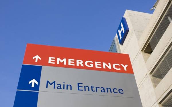 Hospital emergency room sign