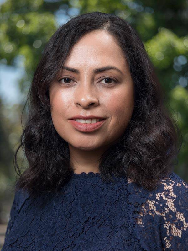 Sandra De Roldan, NP