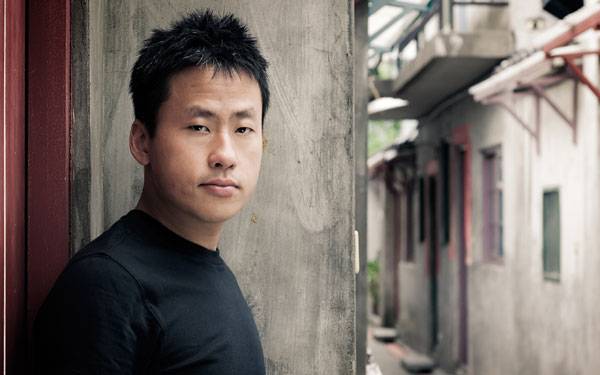 More men are recognizing and taking positive steps to overcome their depression.