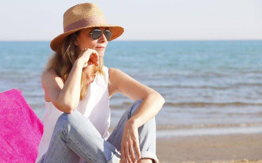 Woman reflects on life at the beach after a speedy robotic hysterectomy recovery
