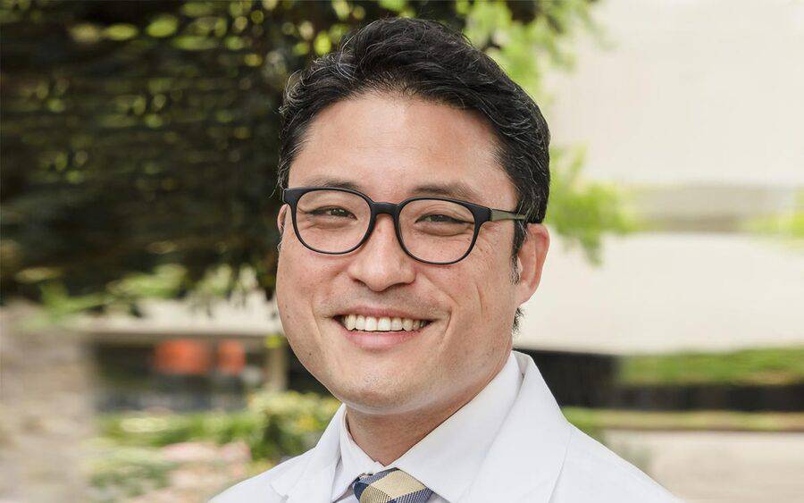 Photo of Paul Han, MD, the program director for Scripps Mercy Internal Medicine Residency in San Diego.