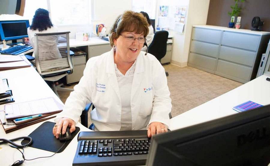 A Scripps employee fields phone calls as CMS prepares for thousands of new participants in its alternative payment models.