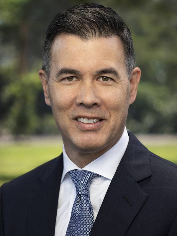 Dr. Robert Coles, MD
