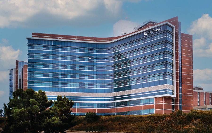 View of Rady Tower at Scripps Memorial Hospital La Jolla from the south side of the building.