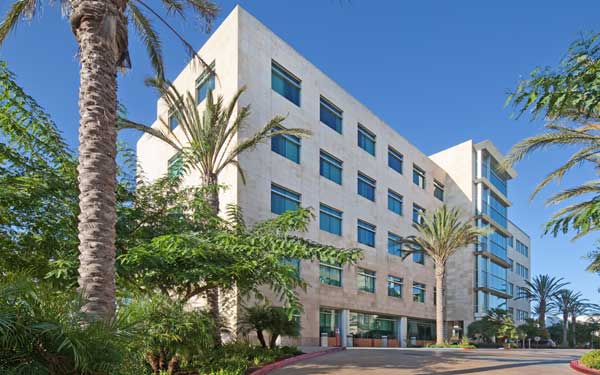 The exterior of Scripps Clinic Rancho Bernardo, a multispecialty medical center located just off I-15 and Carmel Mountain Road.