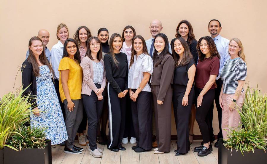 A group shot of Scripps Health Specialty Pharmacy Residents faculty and students.