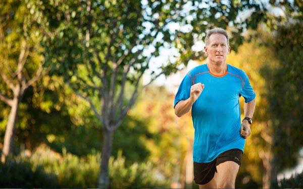 Distance runner Steve Scott turned to Scripps Proton Therapy Center after he was diagnosed with prostate cancer.