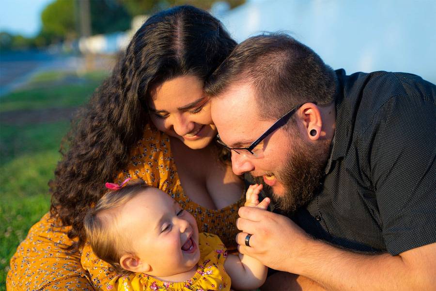 The Wise family celebrate a tender moment following Analiessa's (mother) test results that she is free from thyroid cancer.