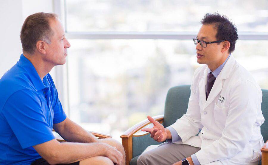 A Scripps Urologist consulting with a patient.