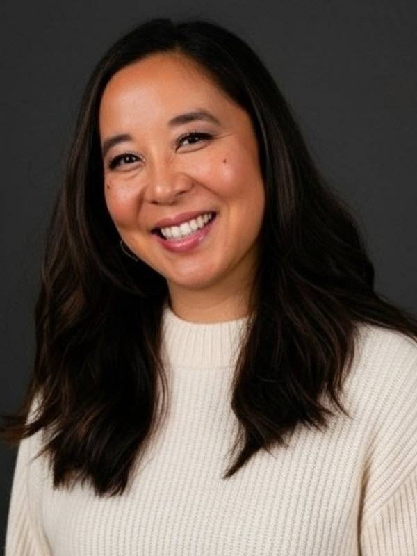 Vivian Wong, PharmD, CSP, Clinical Pharmacist Specialist, Specialty Pharmacy