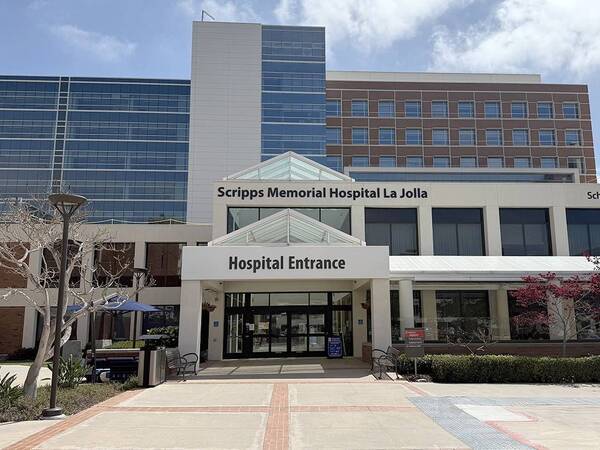 The hospital entrance of Scripps Memorial Hospital La Jolla in San Diego.