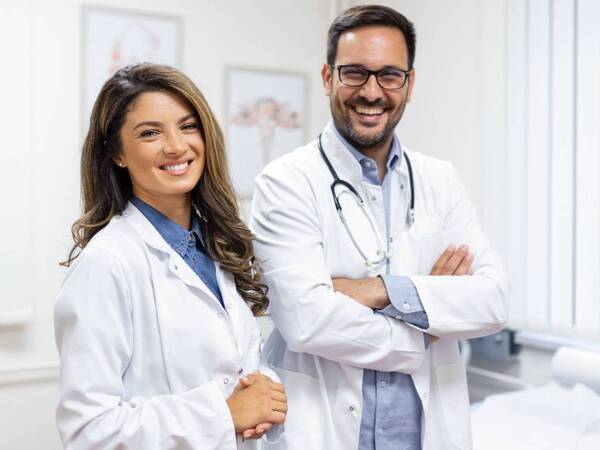 NP vs PA: Who to See When Your Doctor Isn’t Available