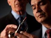 Researchers Use Smart Knee Prosthesis to Improve Joint Implants
