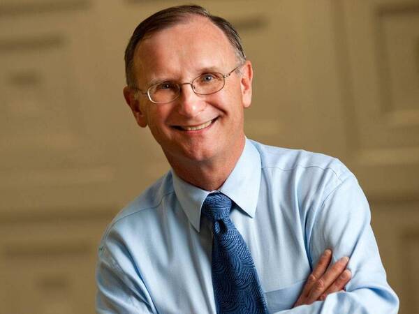 Scripps Physician Earns National Honors for Volunteer Service