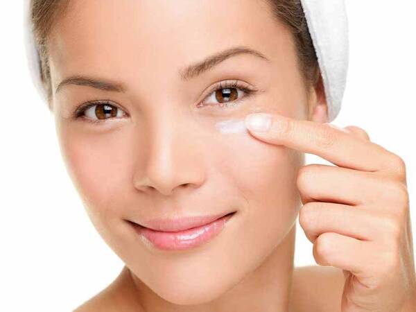 When is it time to see a doctor for dark under eye circles?