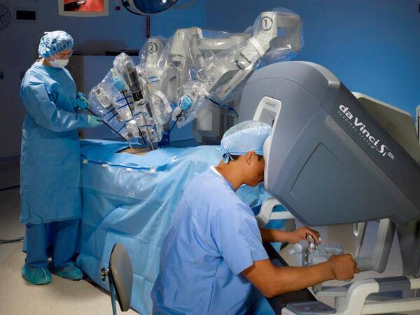 The da Vinci Surgical System is now available at Scripps Memorial Hospital Encinitas.