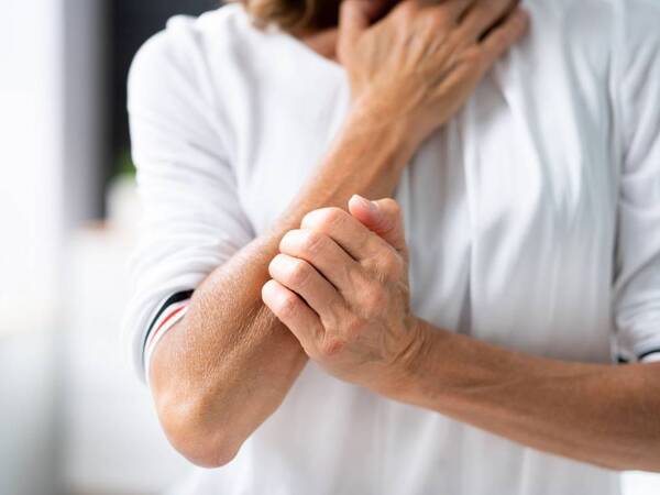 Does Cancer Cause Itching?