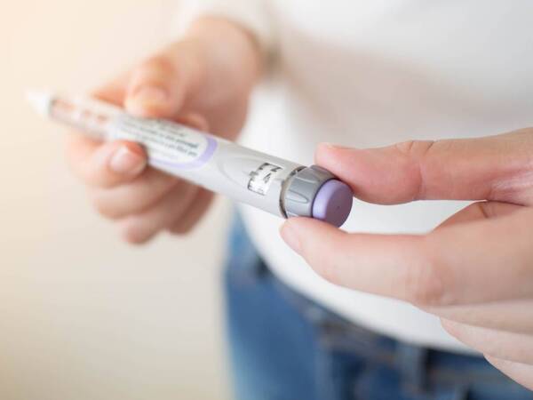 Weight loss drugs like Ozempic and Mounjaro are increasingly popular. Which is better?