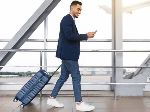 7 Holiday Travel Health Tips