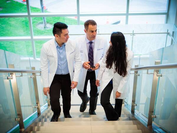 Cardiovascular Fellowship Program Director, Christopher Suhar, MD, and faculty provide opportunities for fellows to conduct hands-on, leading-edge research with scientists and physicians who are recognized throughout the world.