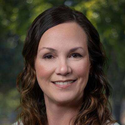 Dr. Amanda Schmidtmann, DNP