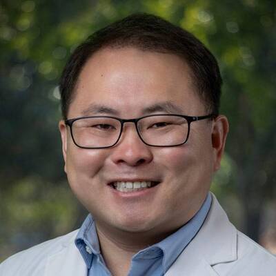 Steven Zhao, MD, Critical Care Medicine, Pulmonary Disease, La Jolla