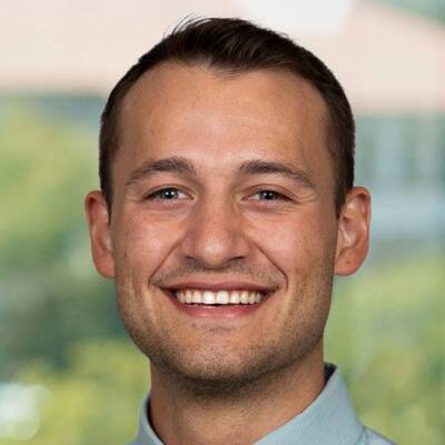 Raymond deKay, MD