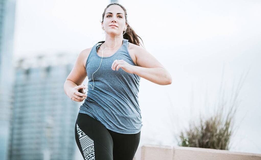 tirzepatide side effects semaglutide comparison  Semaglutide vs. Tirzepatide  What's the Difference? Both of these  powerful GLP-1 medications help with weight loss, but they work a little  differently   Semaglutide How it works: Mimics the